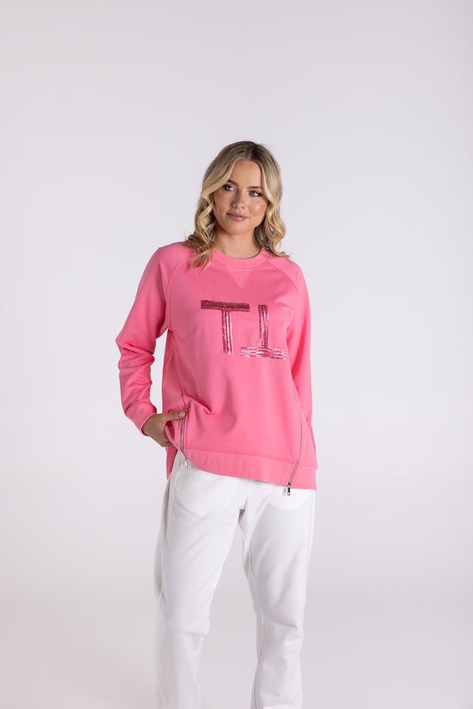 TWO TS RAGLAN SWEAT W BEADED LOGO