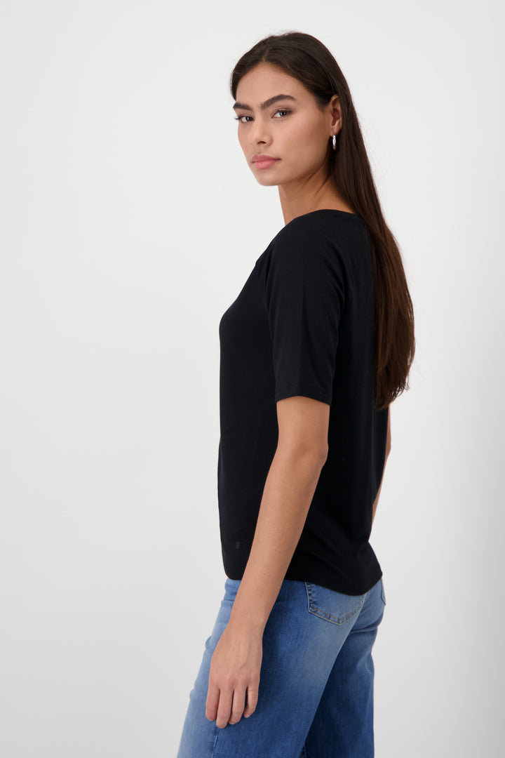 MONARI ROUND NECK TSHIRT