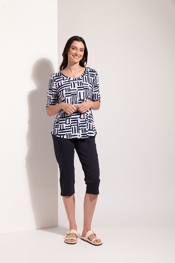 FOIL LEADING LADY TOP