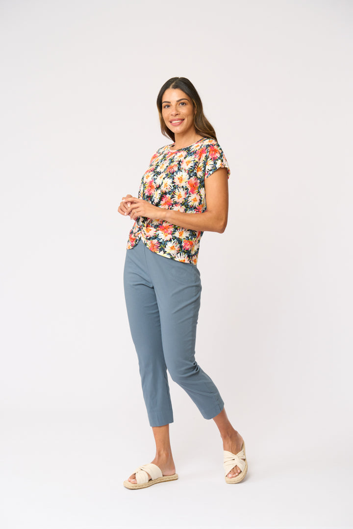 FOIL FUSS FREE CAPRI PANT