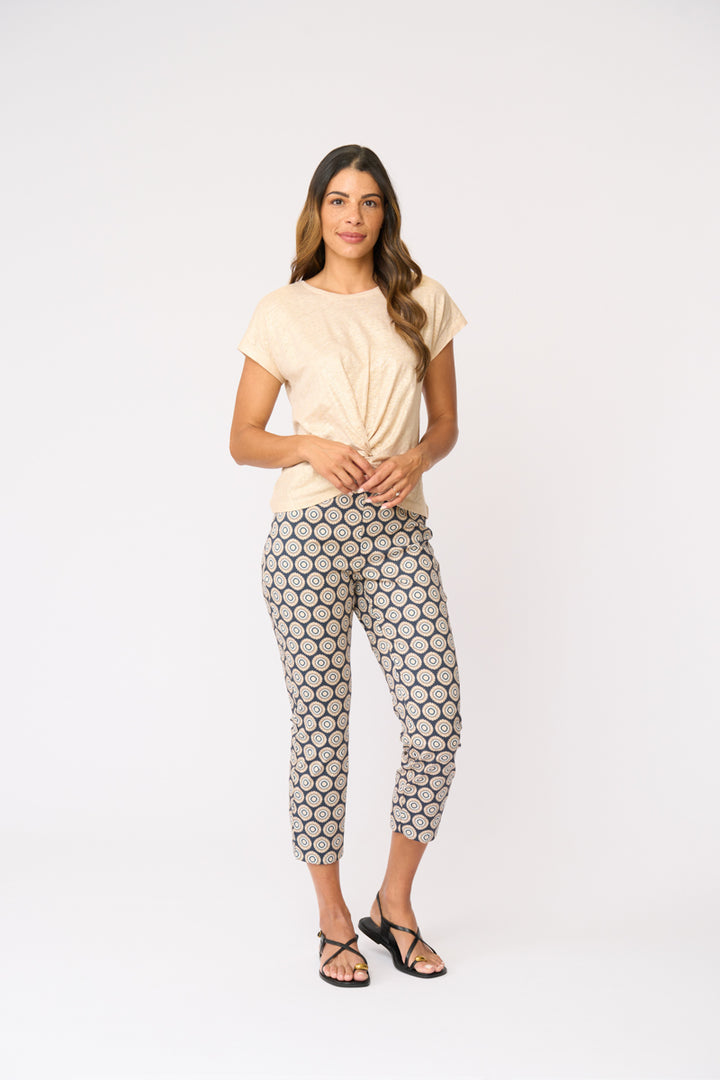 FOIL FUSS FREE CAPRI PRINTED PANT