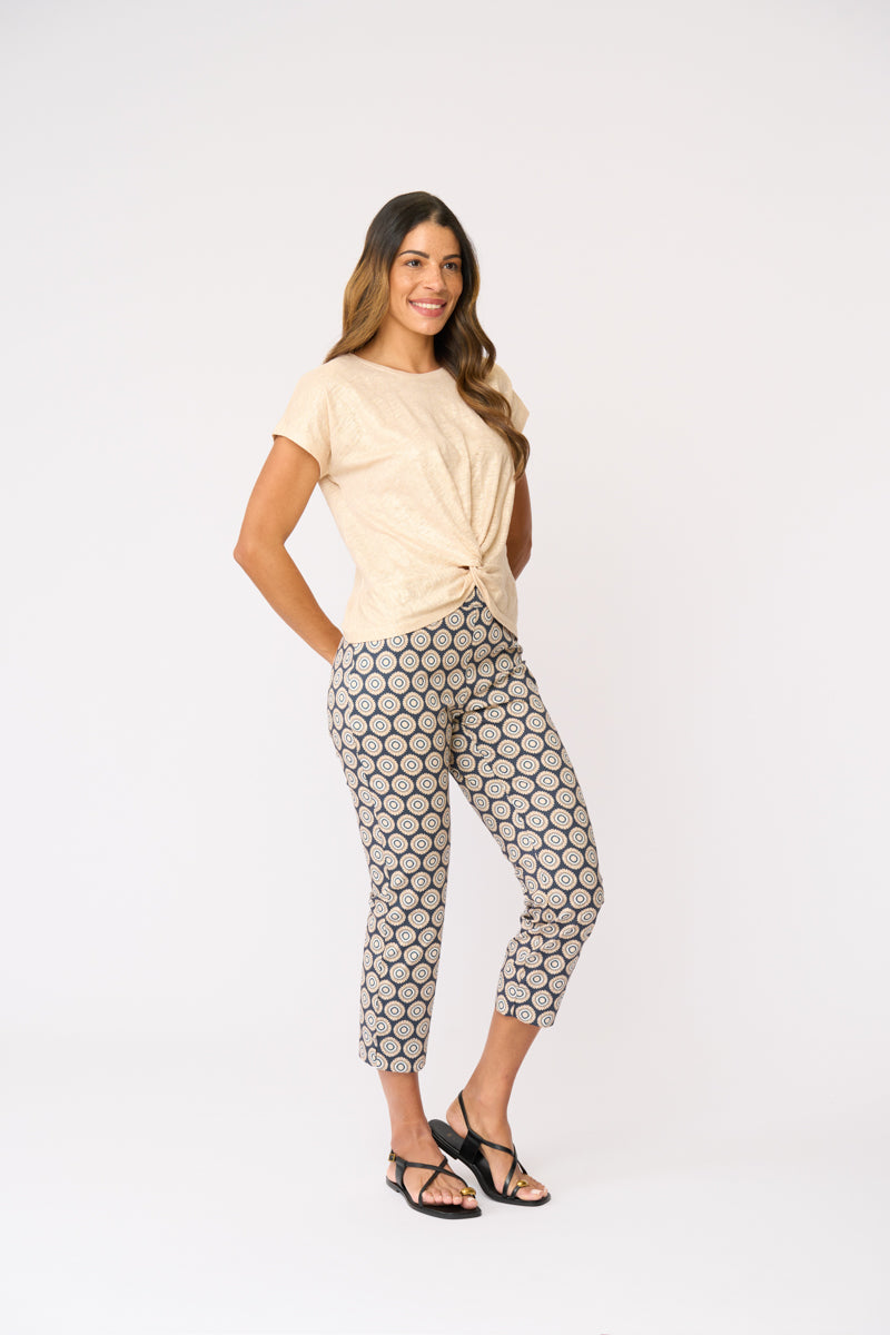 FOIL FUSS FREE CAPRI PRINTED PANT