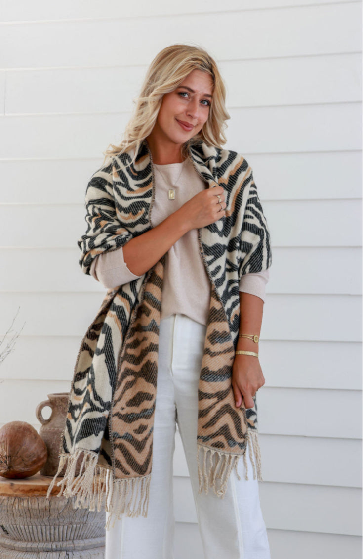 ZEBRA REVERSIBLE SCARF/WRAP