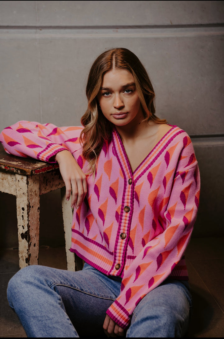 BELLA KNITWEAR V NECK CARDI