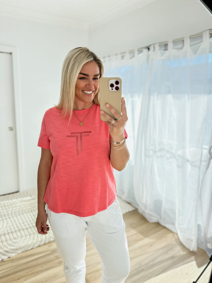 TWO T'S SEQUIN ROUND NECK TEE