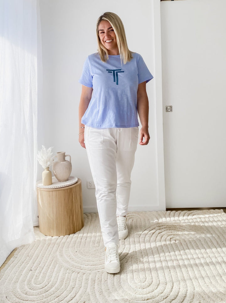 TWO T'S SEQUIN ROUND NECK TEE