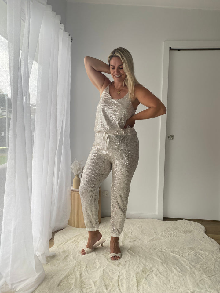 ACCECANTE SEQUIN PANTS