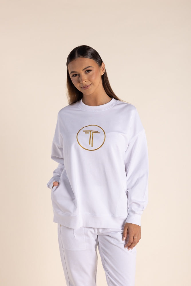 TWO T'S LOGO SWEATER TRADITIONAL