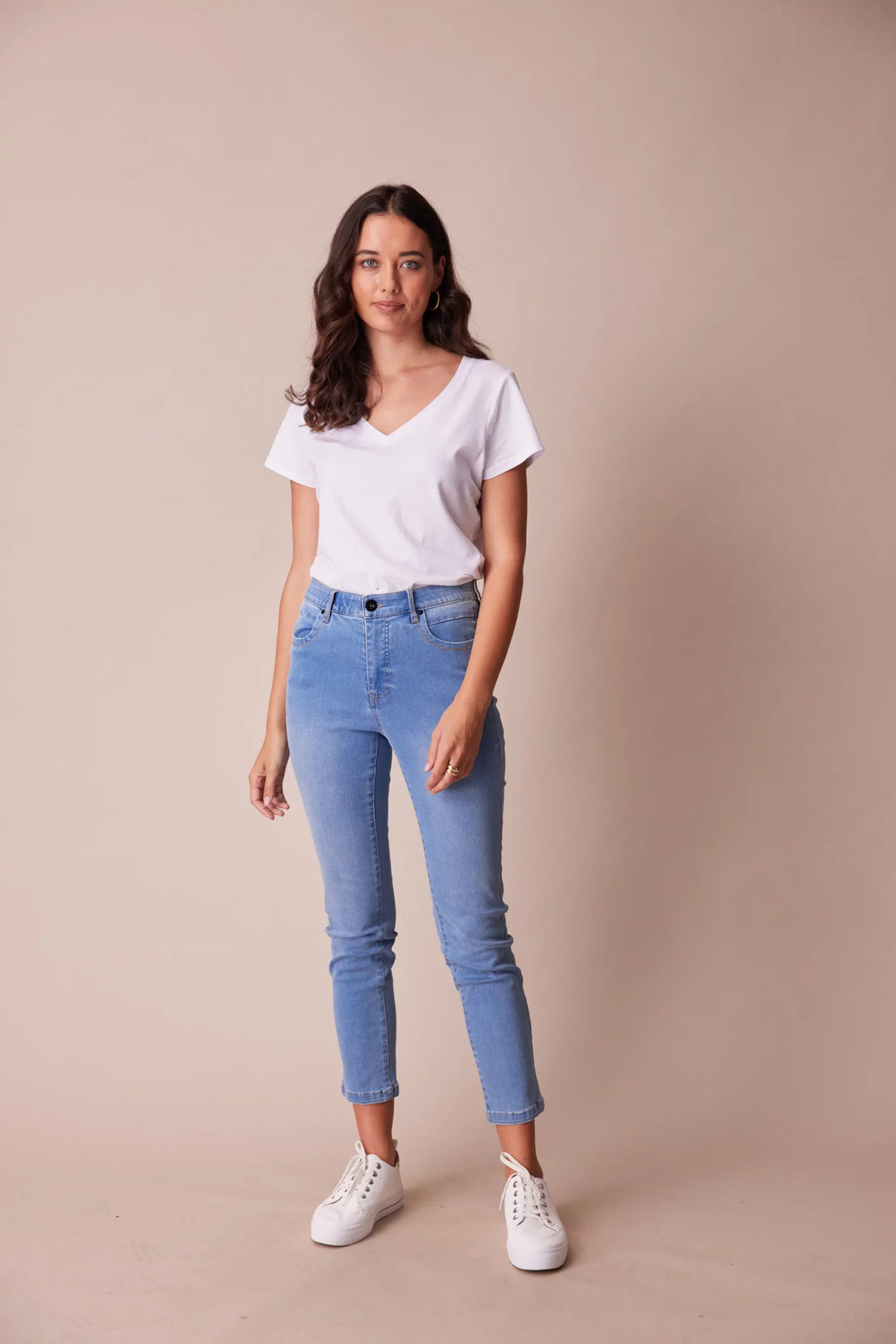 LANIA VIENNA JEAN